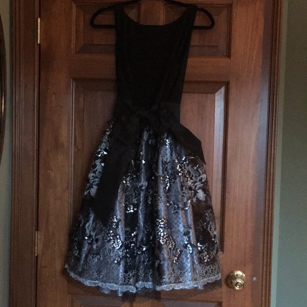 Black cocktail & metallic lace dress size 8